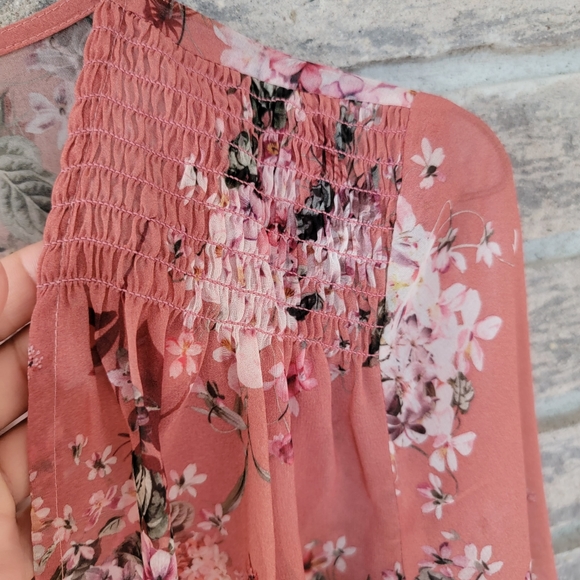 Pink Floral Chiffon Blouse - Picture 6 of 10